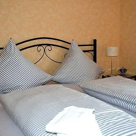 Gaestehaus Waldecker Boos Екстер'єр фото